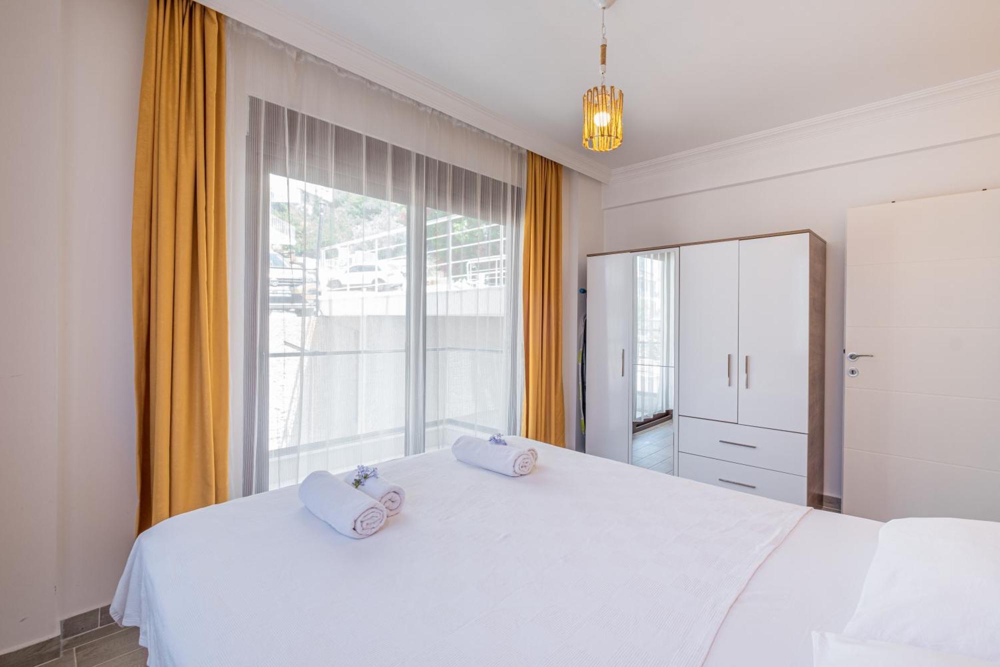 Blue View Suites Kas Bagian luar foto