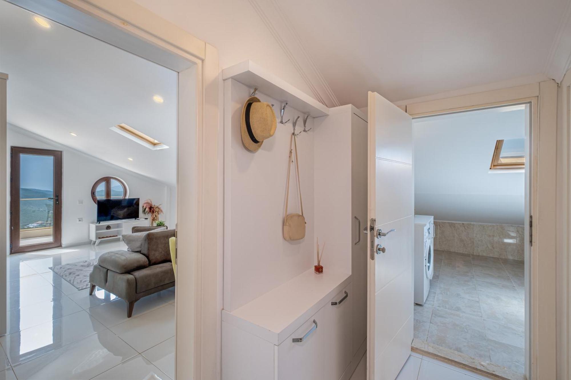 Blue View Suites Kas Bagian luar foto