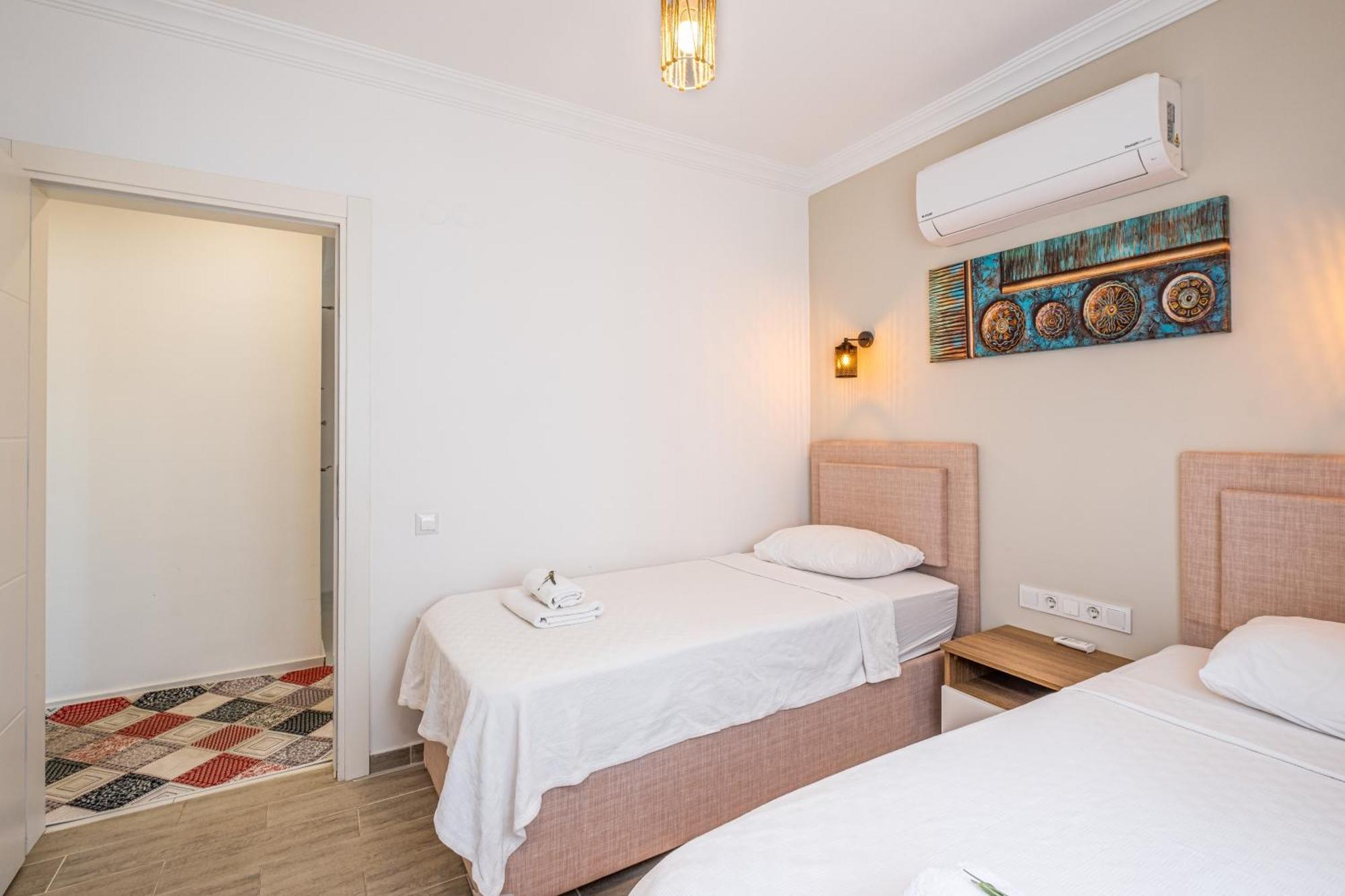 Blue View Suites Kas Bagian luar foto